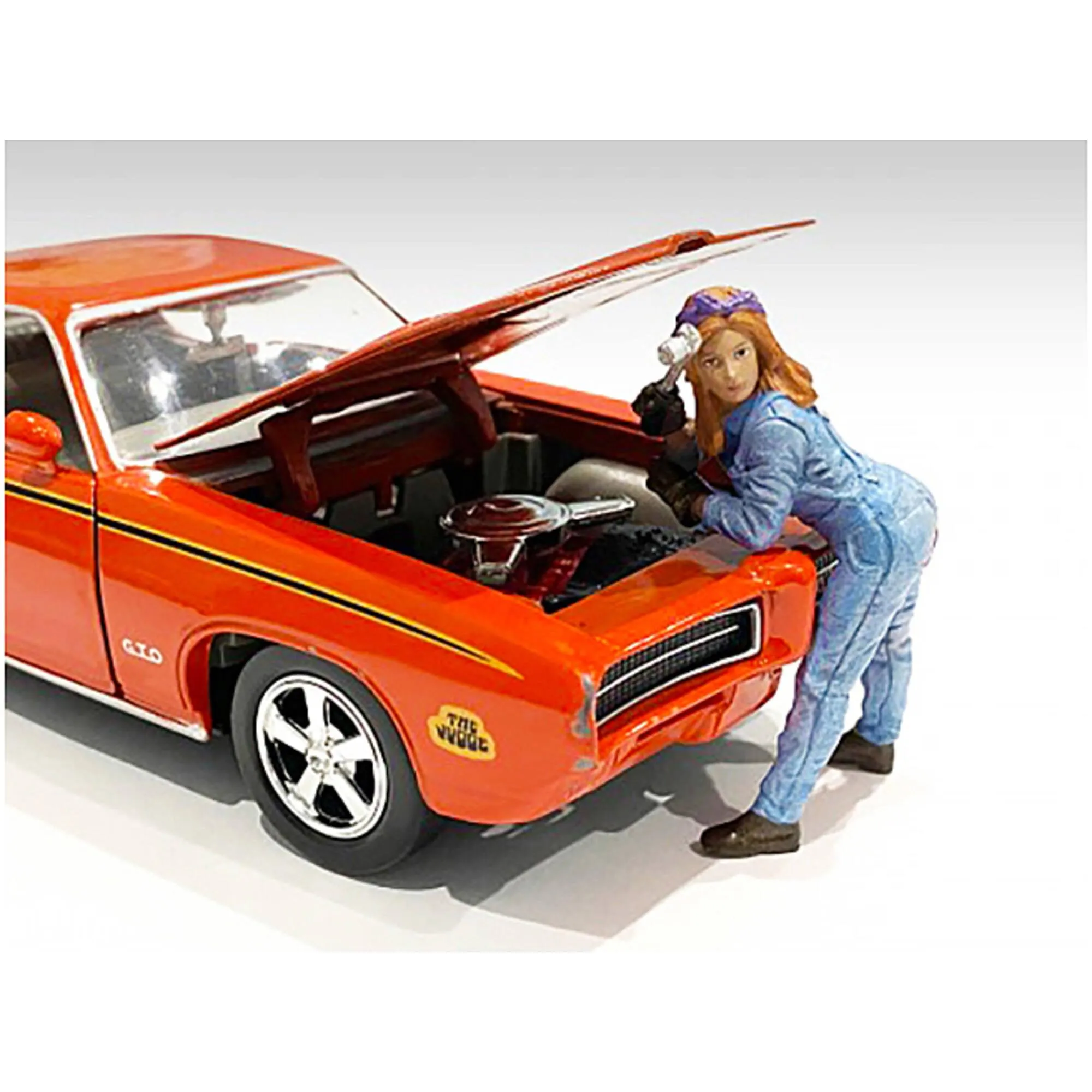 American Diorama Figurine - Retro Female Mechanic I 1/18 Scale Models Poly Resin