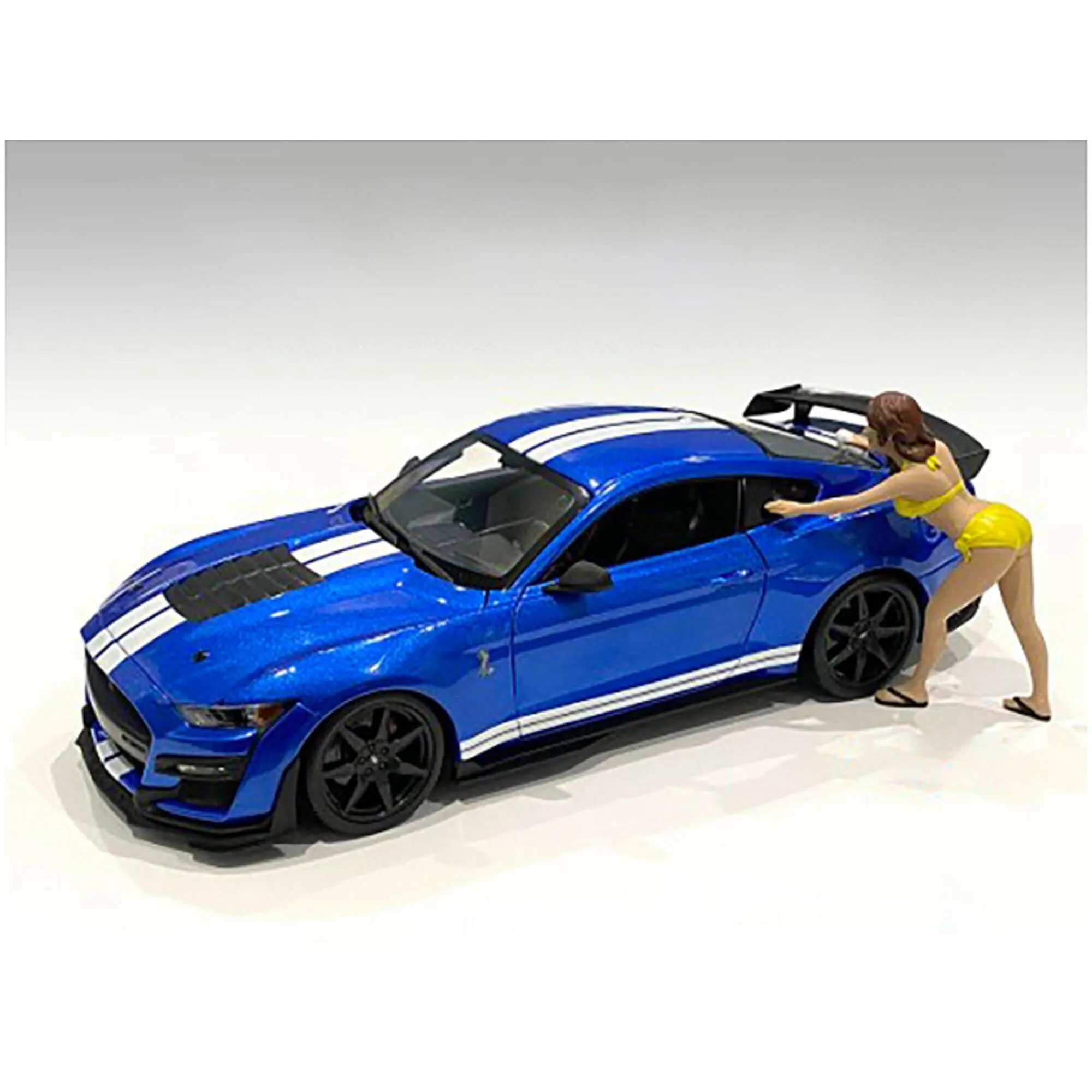 American Diorama Figurine - Stephanie Bikini Car Wash Girl for 1/18 Scale Models