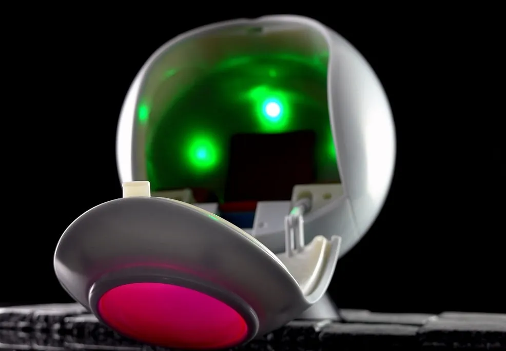 Dragon Summon Action Figure Space Pod
