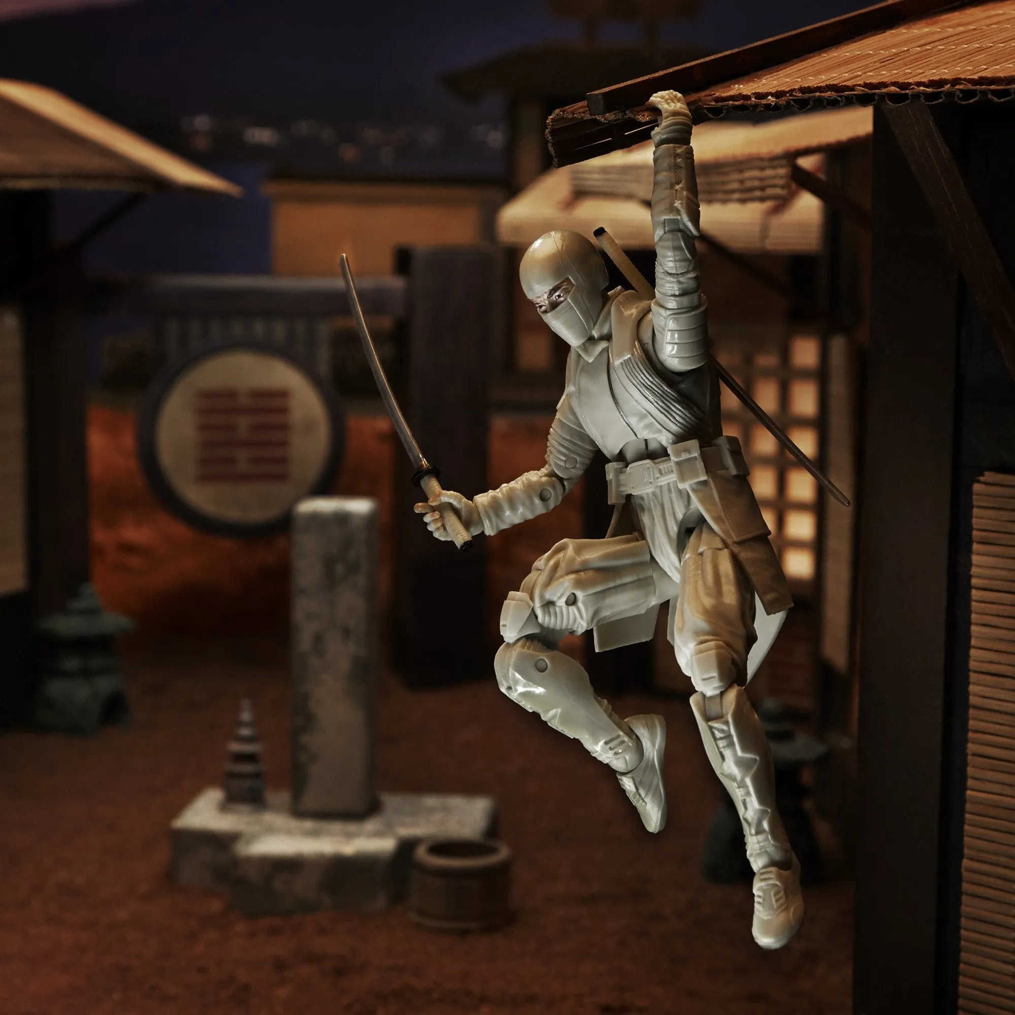 Hasbro G.I. Joe Classified Series #17 Snake Eyes: GI Joe Origins Movie Storm Shadow Action Figure