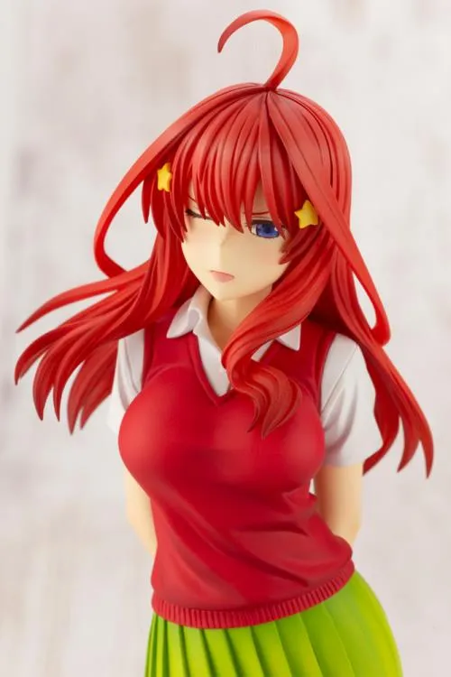 Kotobukiya 1/8 The Quintessential Quintuplets Itsuki Nakano Scale Statue Figure PP892