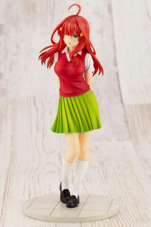 Kotobukiya 1/8 The Quintessential Quintuplets Itsuki Nakano Scale Statue Figure PP892