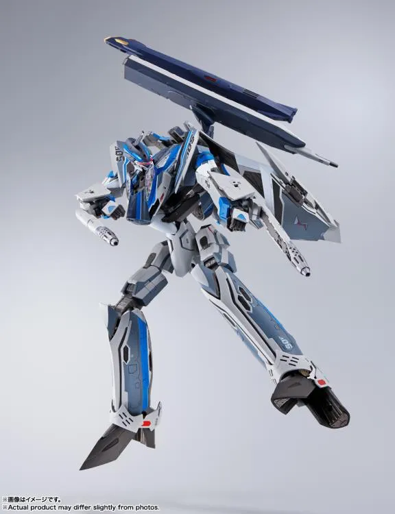 Macross Delta the Movie: Absolute Live! DX Chogokin - VF-31AX Kairos Plus Movie Edition (Hayate Immelman USE)