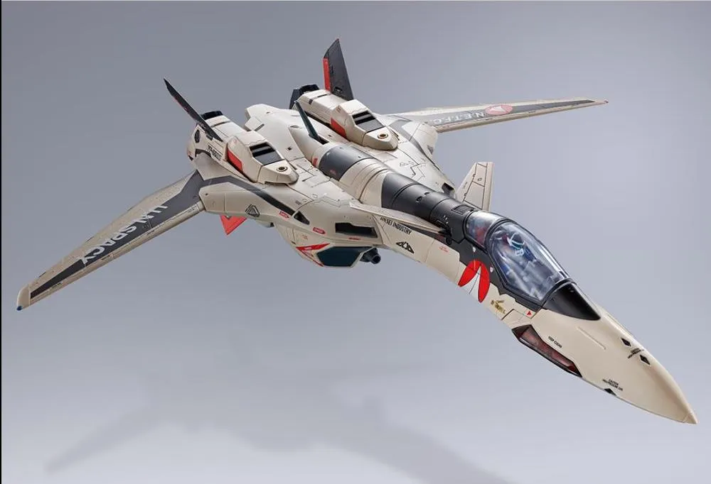 Macross Plus DX Chogokin - YF-19 Excalibur (Isamu Alva Dyson Use)
