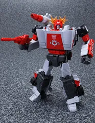 Masterpiece MP-14  Red Alert - Anime Colored Variant