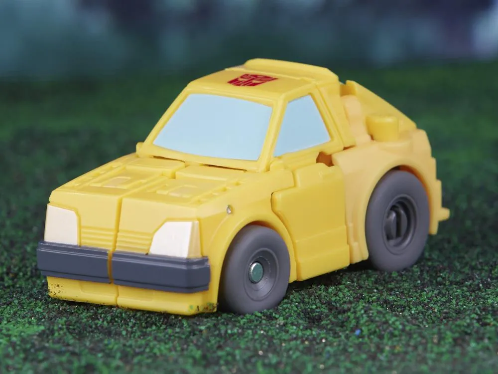 Transformers: Legacy Evolution Core Optimus Prime & Bumblebee Two-Pack