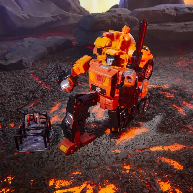 Transformers Legacy United: Leader Sandstorm