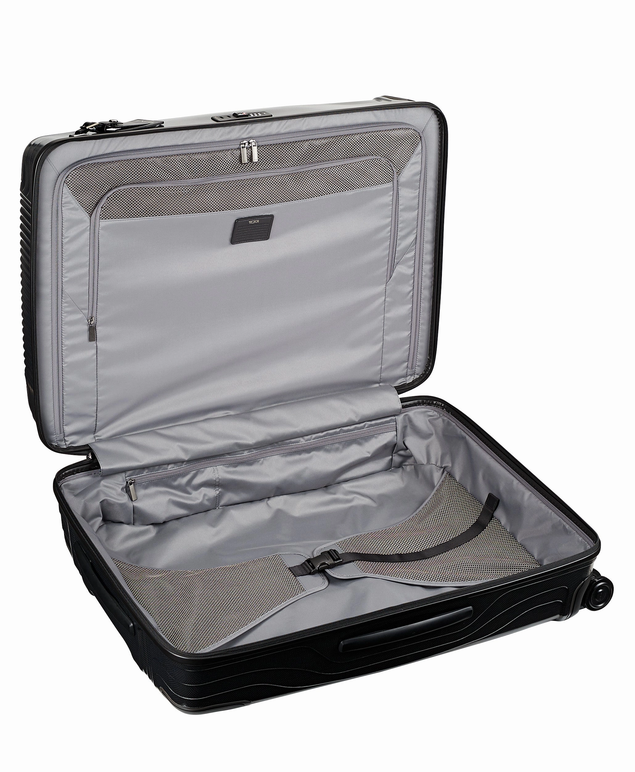 TUMI Latitude Worldwide Trip