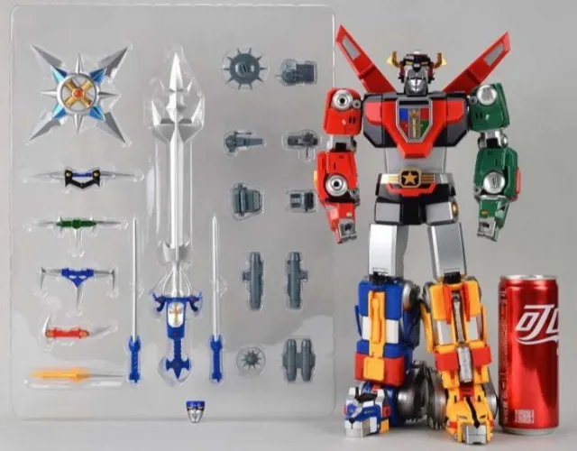 Voltron Beast King Golion - Metal Club Muscle Bear